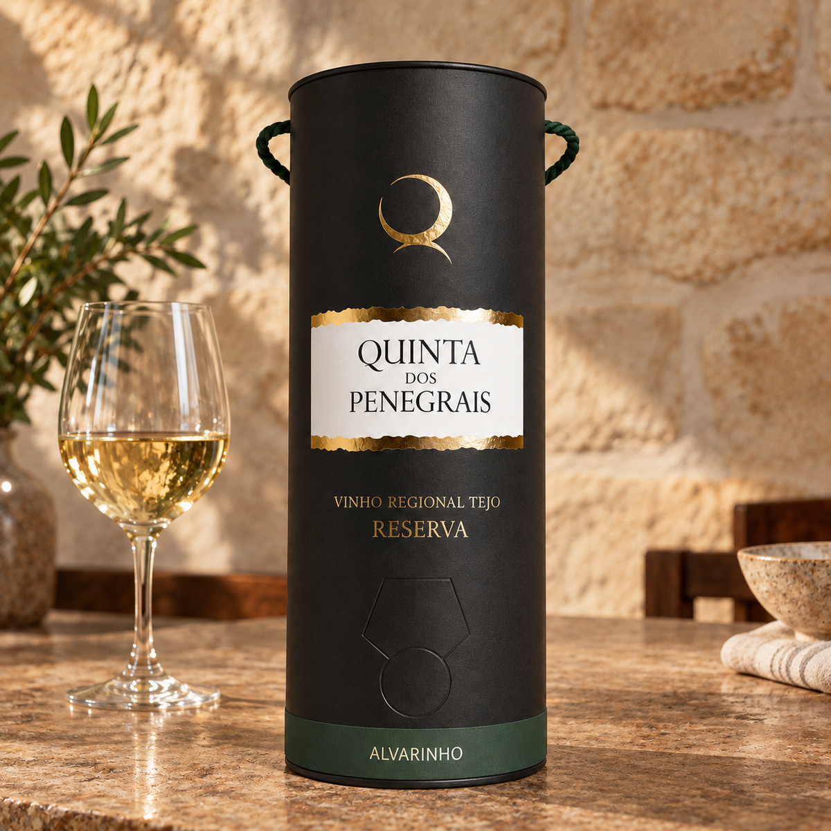 Quinta dos Penegrais – Reserva Alvarinho – Vinho Verde – bílé – Tubus 3 l – fotografie v přirozeném prostředí